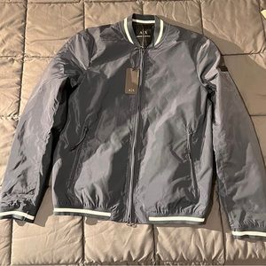 Brand New gray Armani Exchange A/X
Long sleeve Blouson Jacket